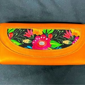 Multifunction Women's Genuine Leather Wallet Hand-knitted Embroidery